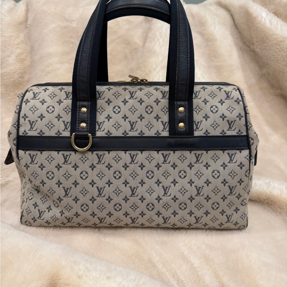 Louis Vuitton Monagram Mini Canvas Josephine PM Bag